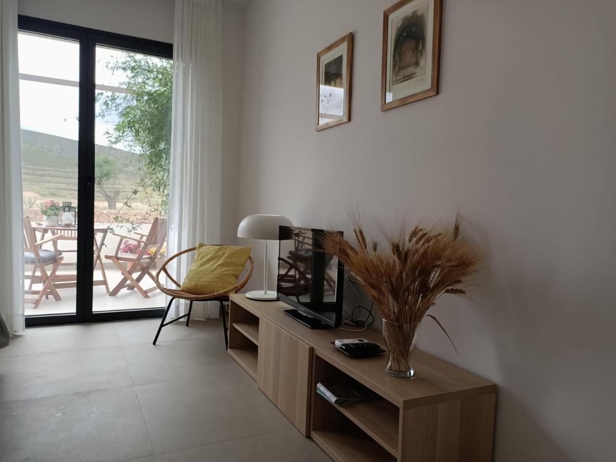 Apartamentos Madreselva Fernan Perez Екстер'єр фото
