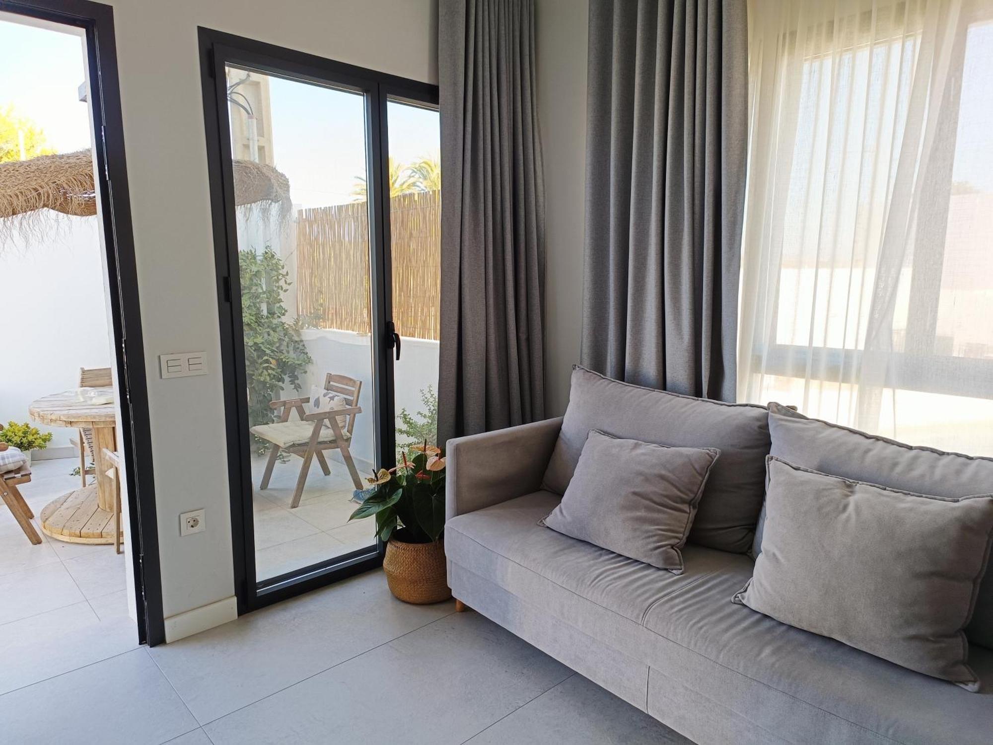 Apartamentos Madreselva Fernan Perez Екстер'єр фото